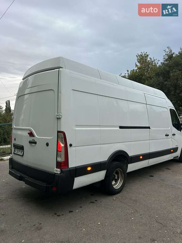 Грузовой фургон Renault Master 2011 в Киеве