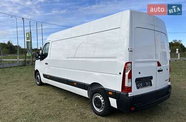 Грузовой фургон Renault Master 2023 в 