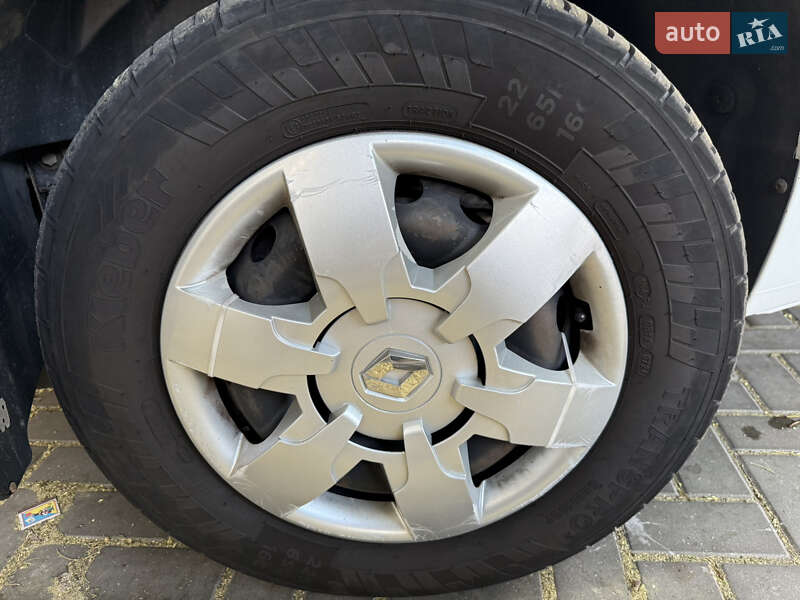 Грузовой фургон Renault Master 2016 в Николаеве