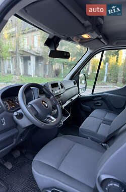 Грузовой фургон Renault Master 2020 в 