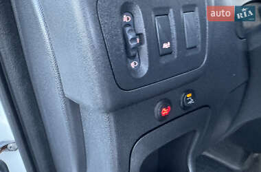 Грузовой фургон Renault Master 2016 в 
