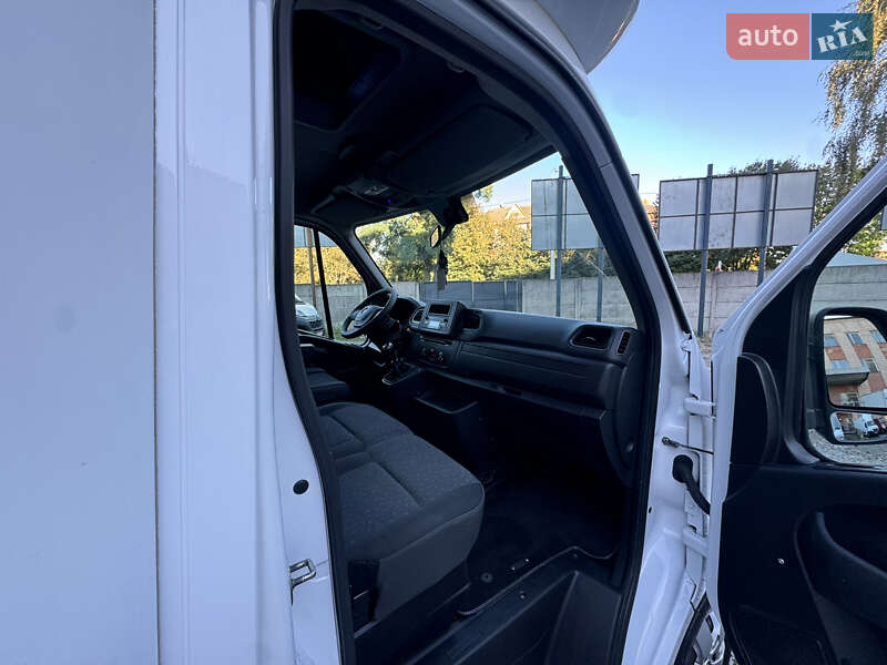 Тентованый Renault Master 2022 в Ровно