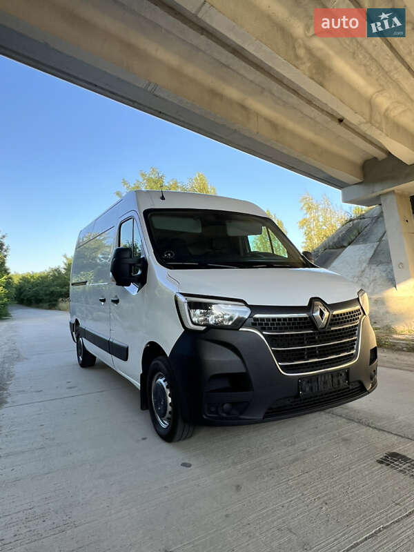 Грузовой фургон Renault Master 2020 в Коростене