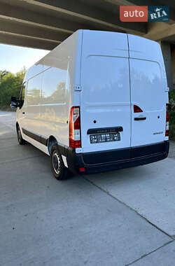 Грузовой фургон Renault Master 2020 в 