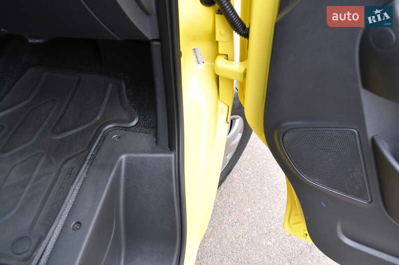 Вантажний фургон Renault Master 2021 в Києві фото 53 Вантажний фургон Renault Master 2021 в Києві