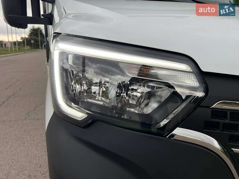 Тентованый Renault Master 2022 в Киеве