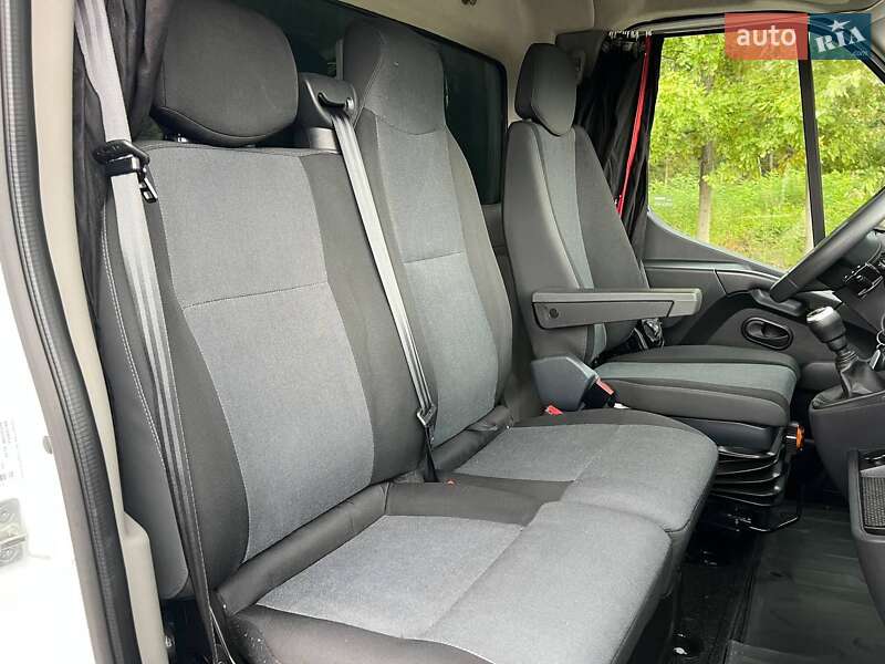 Тентованый Renault Master 2022 в Киеве