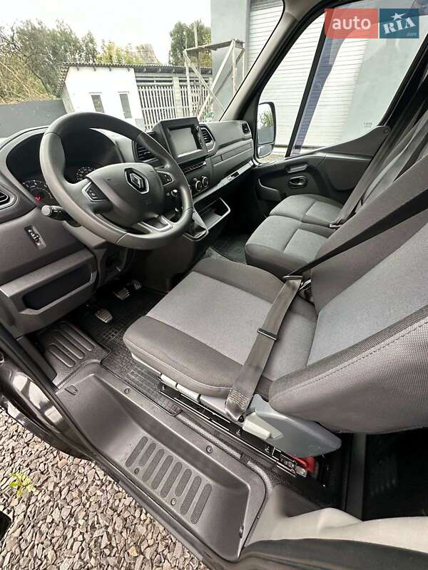 Грузовой фургон Renault Master 2023 в Киеве
