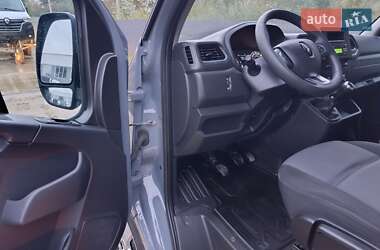 Грузовой фургон Renault Master 2023 в 