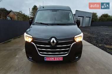 Грузовой фургон Renault Master 2023 в 