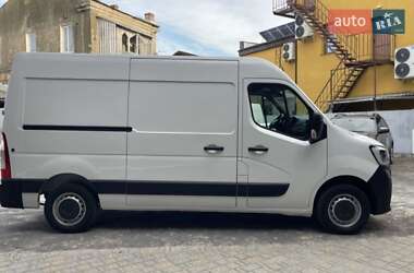 Грузовой фургон Renault Master 2020 в 