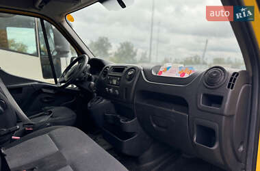 Грузовой фургон Renault Master 2019 в 