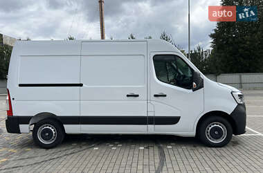 Грузовой фургон Renault Master 2020 в 
