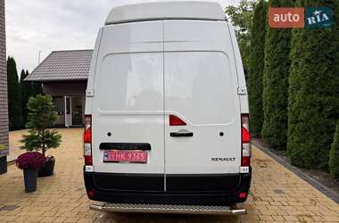 Грузовой фургон Renault Master 2021 в 