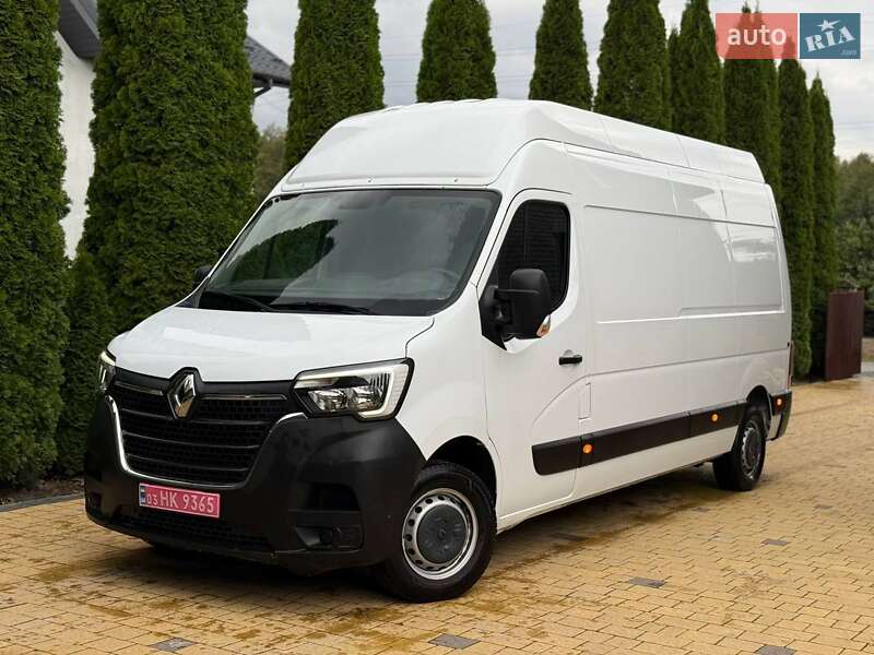 Грузовой фургон Renault Master 2021 в 
