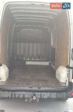 Грузовой фургон Renault Master 2014 в 