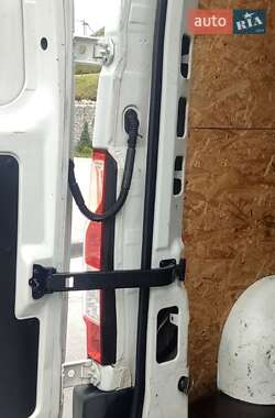 Грузовой фургон Renault Master 2014 в 