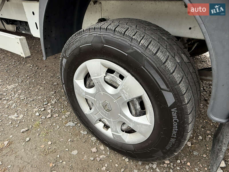Грузовой фургон Renault Master 2015 в Сарнах фото 20 Грузовой фургон Renault Master 2015 в Сарнах