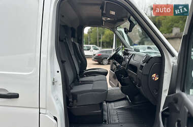 Грузовой фургон Renault Master 2019 в 