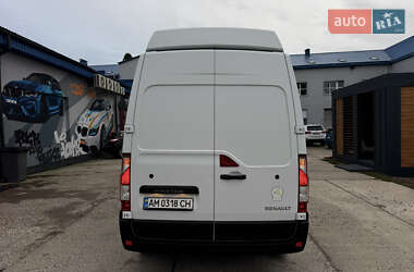 Грузовой фургон Renault Master 2017 в 