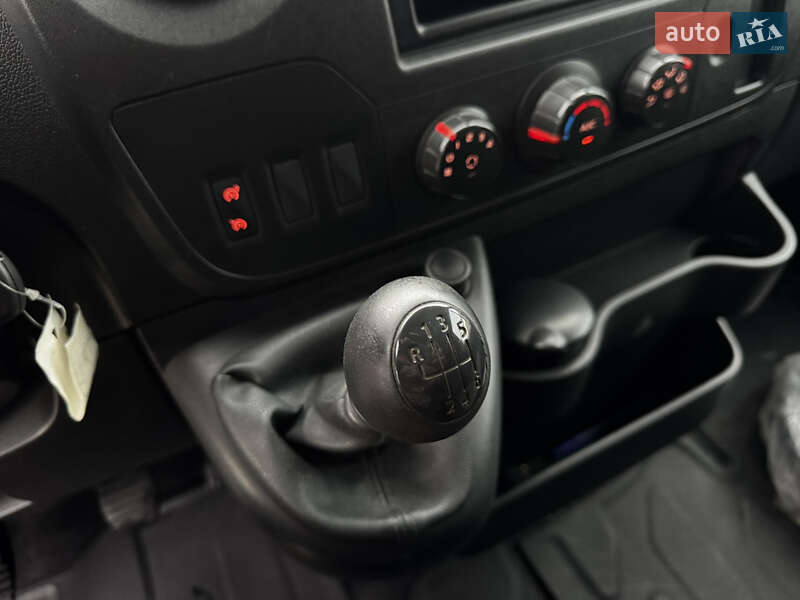 Грузовой фургон Renault Master 2017 в Житомире фото 20 Грузовой фургон Renault Master 2017 в Житомире