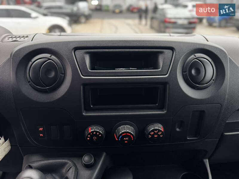 Грузовой фургон Renault Master 2017 в Житомире фото 19 Грузовой фургон Renault Master 2017 в Житомире