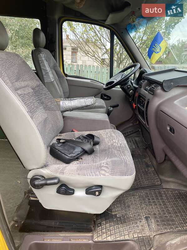 Грузовой фургон Renault Master 2001 в Житомире
