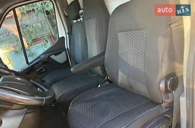 Другие грузовики Renault Master 2011 в 