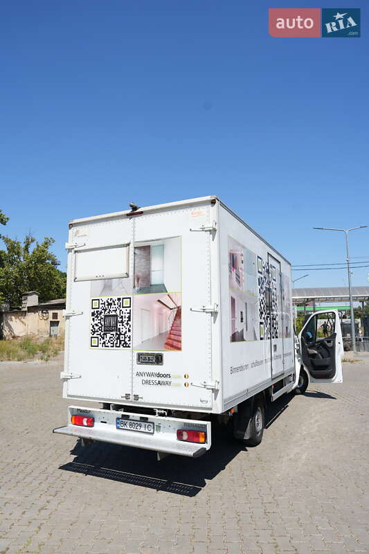 Микроавтобус грузовой (до 3,5т) Renault Master 2014 в Одессе фото 37 Микроавтобус грузовой (до 3,5т) Renault Master 2014 в Одессе