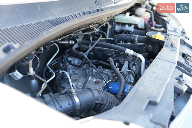 Микроавтобус грузовой (до 3,5т) Renault Master 2014 в Одессе фото 39 Микроавтобус грузовой (до 3,5т) Renault Master 2014 в Одессе