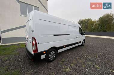 Грузовой фургон Renault Master 2022 в 