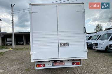 Грузовой фургон Renault Master 2018 в 