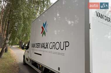 Грузовой фургон Renault Master 2019 в 