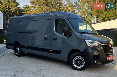 Грузовой фургон Renault Master 2022 в 