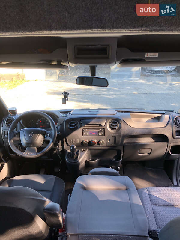 Микроавтобус Renault Master 2017 в Черновцах