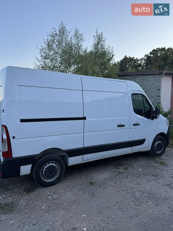 Грузовой фургон Renault Master 2023 в Шепетовке