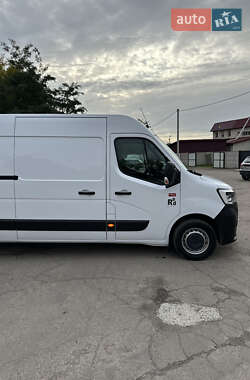 Грузовой фургон Renault Master 2021 в 