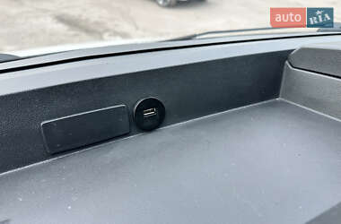 Грузовой фургон Renault Master 2021 в 