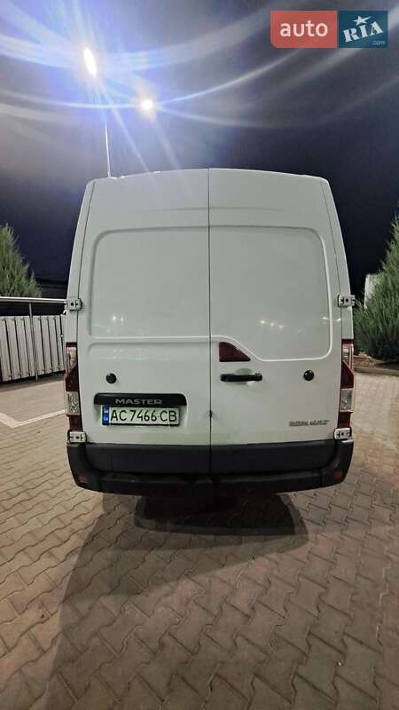 Вантажний фургон Renault Master 2013 в Ковелі