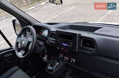 Грузовой фургон Renault Master 2020 в 