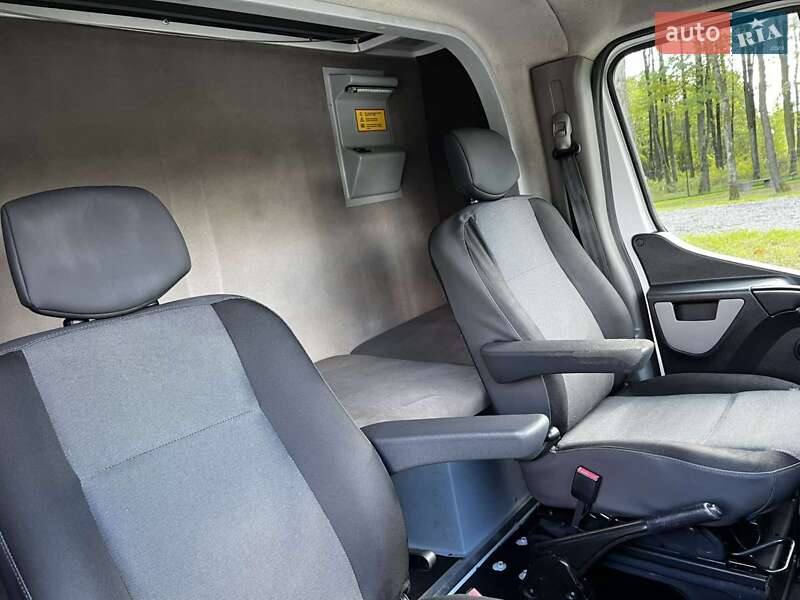 Грузовой фургон Renault Master 2017 в Ковеле