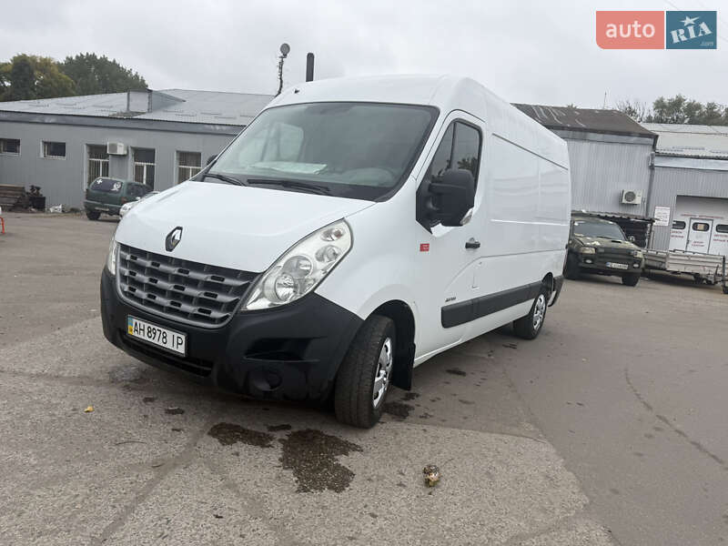 Грузовой фургон Renault Master 2012 в Днепре