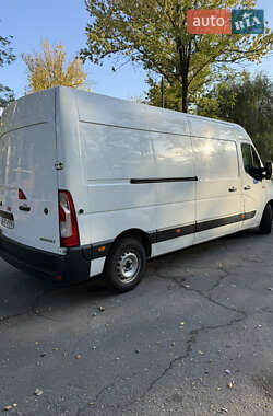 Грузовой фургон Renault Master 2015 в 