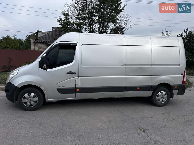 Грузовой фургон Renault Master 2011 в Кривом Роге