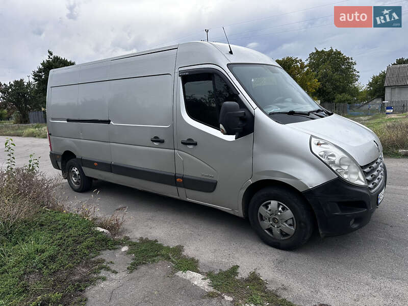 Грузовой фургон Renault Master 2011 в Кривом Роге