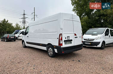 Грузовой фургон Renault Master 2021 в 