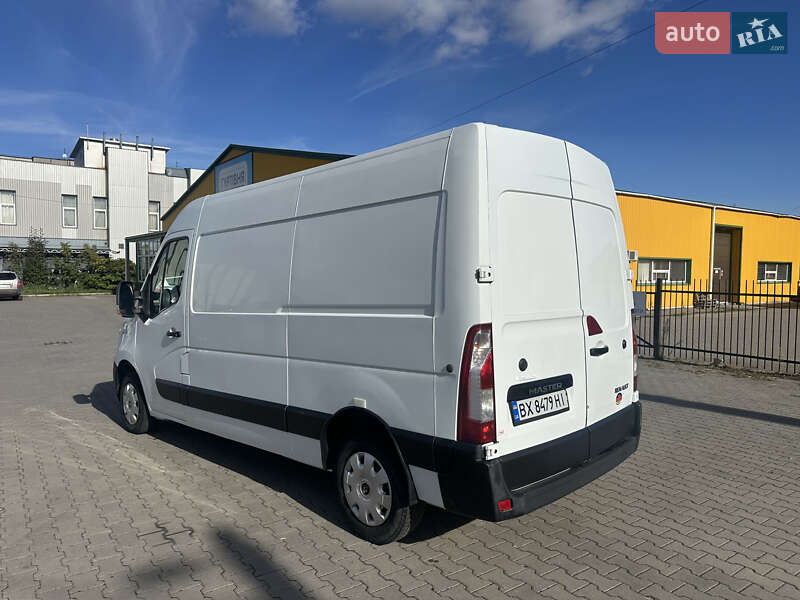 Грузовой фургон Renault Master 2016 в Хмельницком