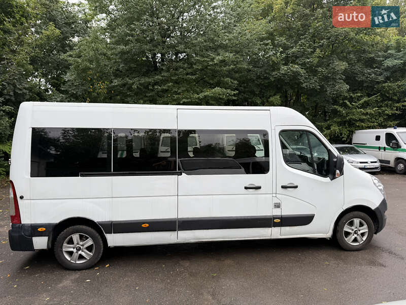 Микроавтобус Renault Master 2016 в Львове