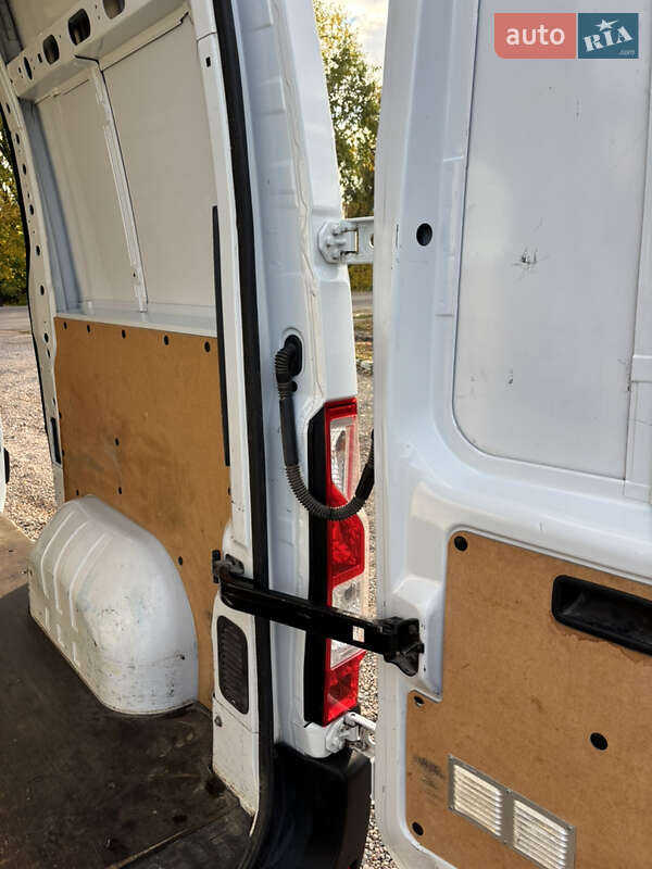 Грузовой фургон Renault Master 2017 в Первомайске