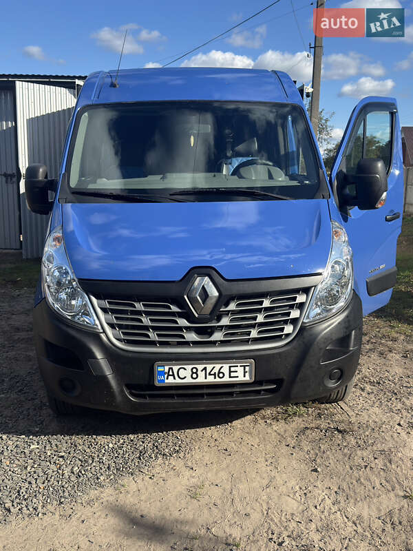 Микроавтобус Renault Master 2016 в Старой Выжевке